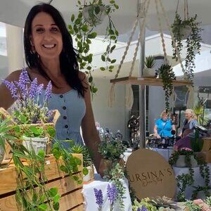 Meet your Posher, Ursina